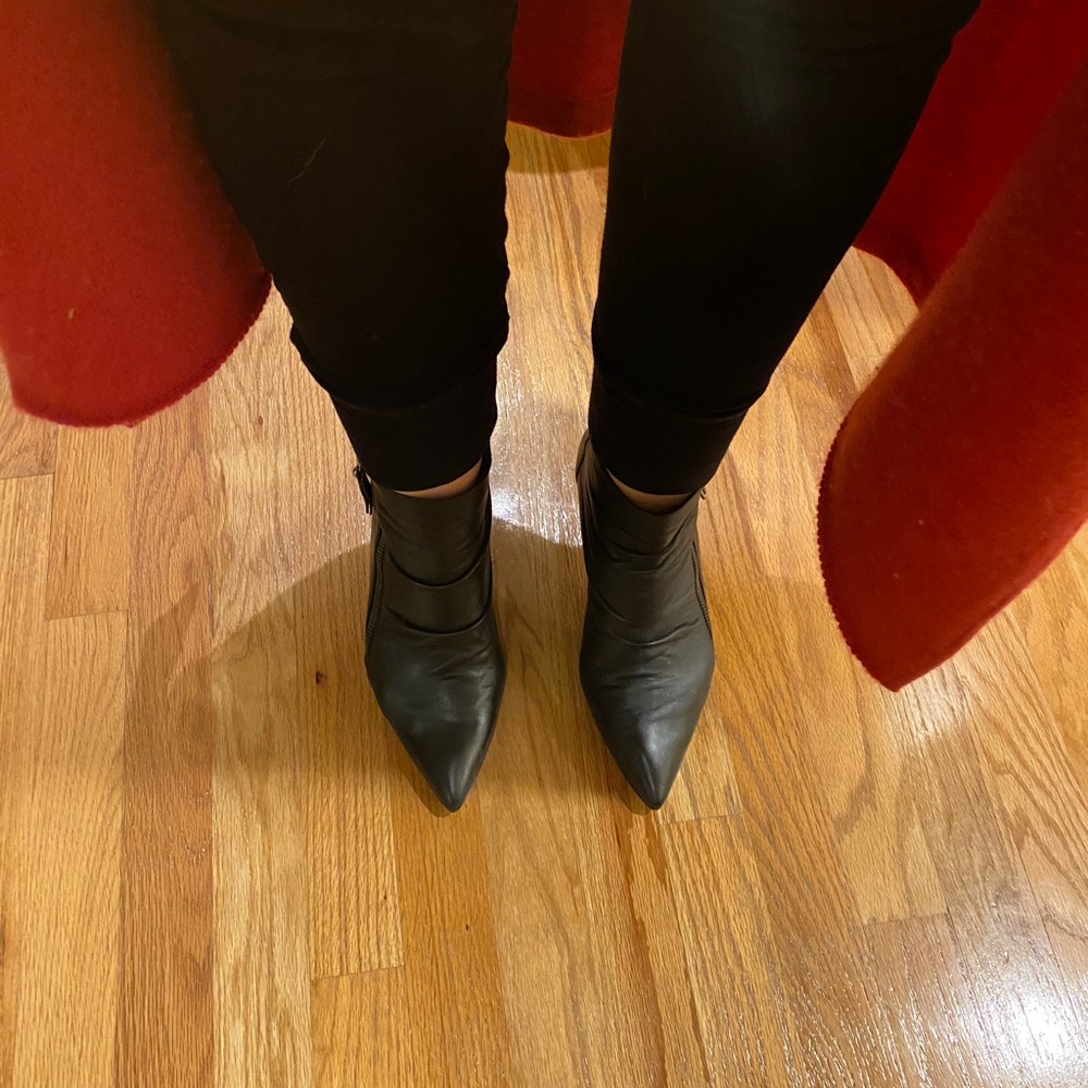 Black Boot - image 3